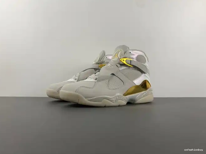 8 832821-030 Jordan Retro Champagne 0527